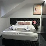 Domaine De Bracheux & Pres De