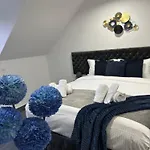 Alojamento de Acomodação e Pequeno-almoço Domaine De Bracheux & Pres De 4*