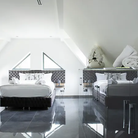 Bed & Breakfast With Pool Access And Breakfast Included Near Airport Beauvais