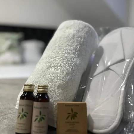 Domaine De Bracheux & Pres De Frühstückspension Beauvais