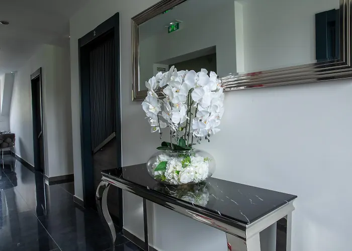 Domaine De Bracheux & Pres De Frühstückspension Beauvais